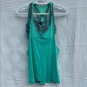 Lululemon no limits tank top